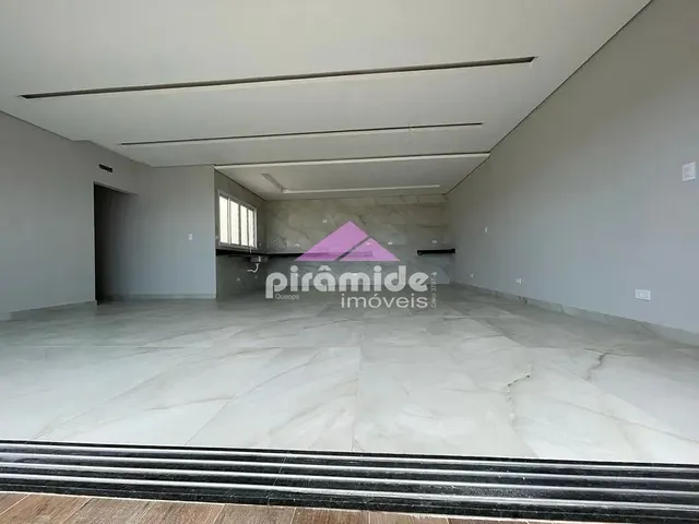 Cobertura / Penthouse com 150m² 3 quartos e 3 banheiros, à venda, no bairro Toninhas em Ubatuba