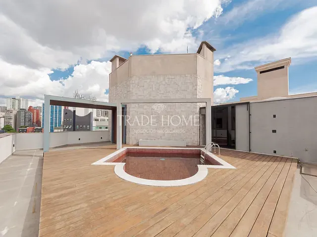 Cobertura / Penthouse com 840m² 4 quartos e 6 banheiros, à venda, no bairro Batel em Curitiba