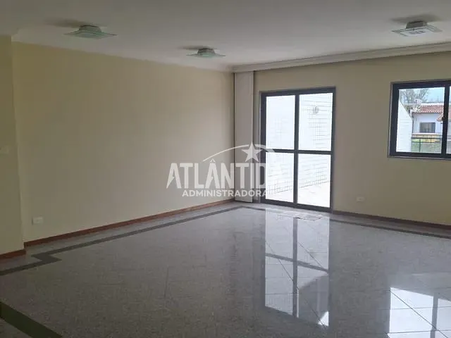 Cobertura / Penthouse 3 quartos e 3 banheiros, para alugar, no bairro Recreio dos Bandeirantes em Rio de Janeiro