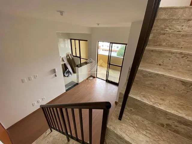 Cobertura / Penthouse 3 quartos e 3 banheiros, à venda, no bairro Bairu em Juiz de Fora