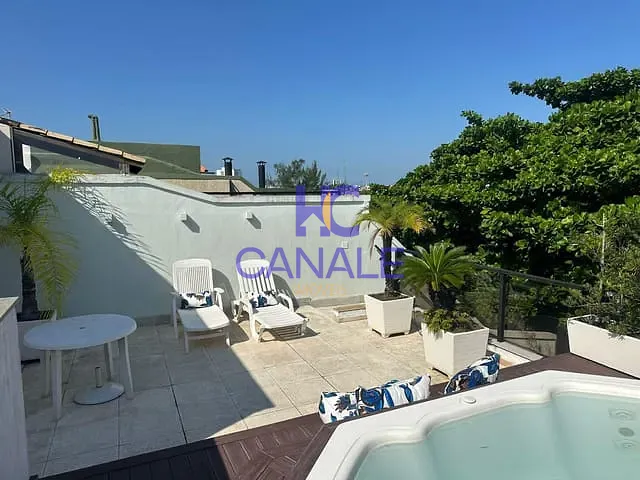 Cobertura / Penthouse com 292m² 2 quartos e 3 banheiros, à venda, no bairro Barra da Tijuca em Rio de Janeiro