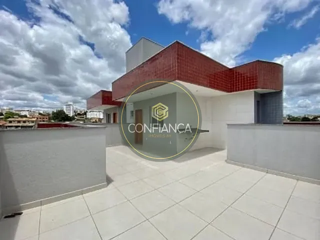 Cobertura / Penthouse 2 quartos e 2 banheiros, à venda, no bairro Santa Mônica em Belo Horizonte