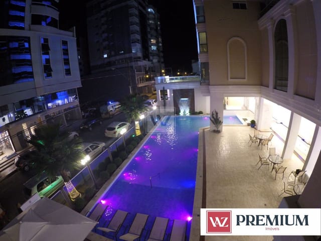 Cobertura / Penthouse com 442m² 4 quartos e 5 banheiros, à venda, no bairro Meia Praia em Itapema
