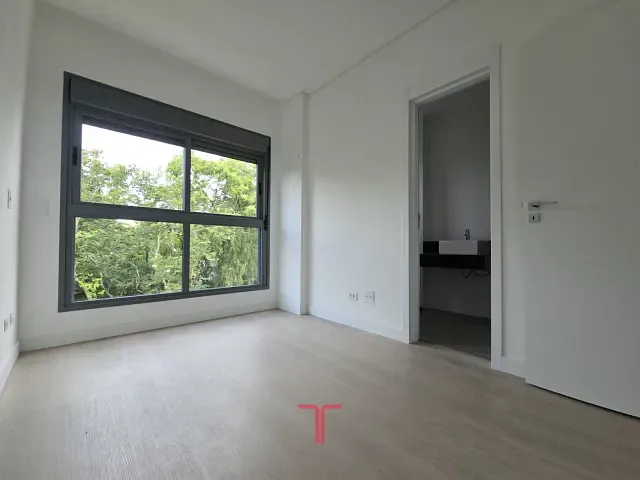 Cobertura / Penthouse com 318m² 3 quartos e 4 banheiros, à venda, no bairro Mossunguê em Curitiba