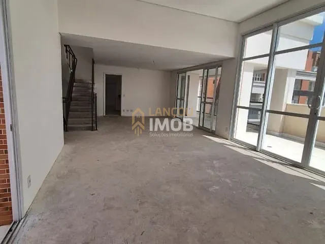 Cobertura / Penthouse com 419m² 4 quartos e 6 banheiros, à venda, no bairro Anhangabaú em Jundiaí