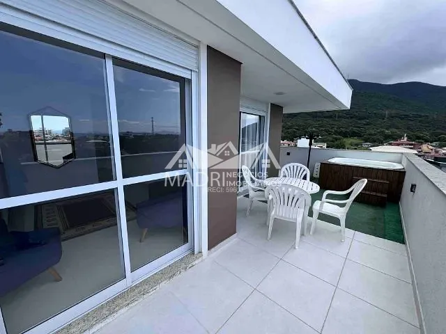 Cobertura / Penthouse com 310m² 4 quartos e 5 banheiros, à venda, no bairro Praia de Fora em Palhoça