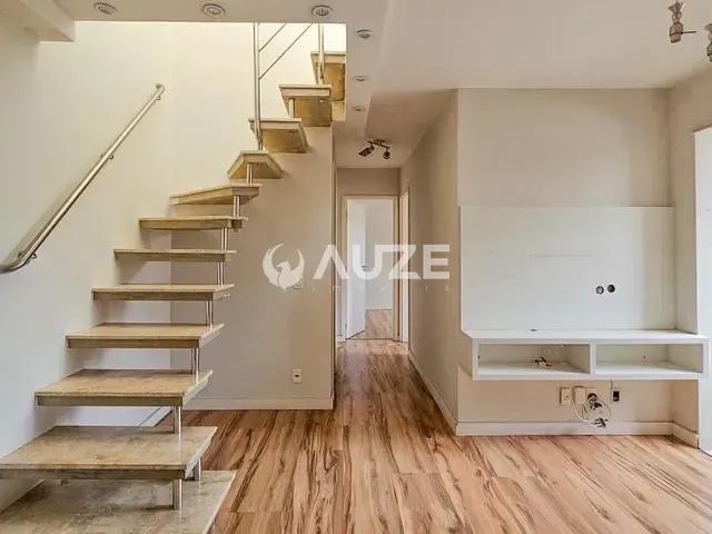 Cobertura / Penthouse com 113m² 2 quartos e 3 banheiros, à venda, no bairro Guaíra em Curitiba