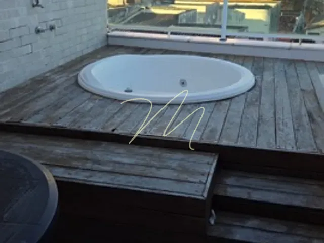 Cobertura / Penthouse 1 quarto e 2 banheiros, à venda, no bairro Rio Vermelho em Salvador