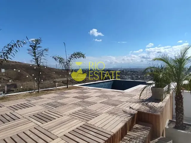 Cobertura / Penthouse com 200m² 3 quartos e 2 banheiros, à venda, no bairro Jardim Amália em Volta Redonda