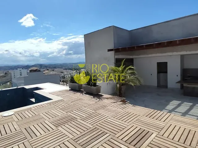 Cobertura / Penthouse com 200m² 3 quartos e 2 banheiros, à venda, no bairro Jardim Amália em Volta Redonda
