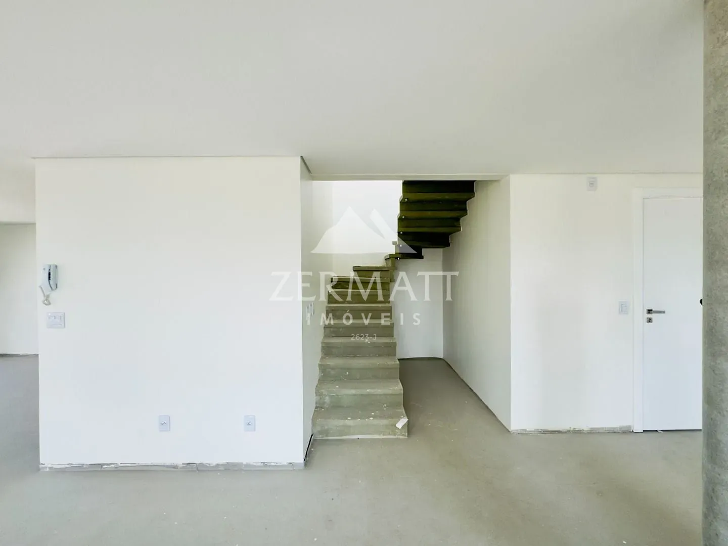 Cobertura Duplex com Piscina no coração da Velha — foto 5