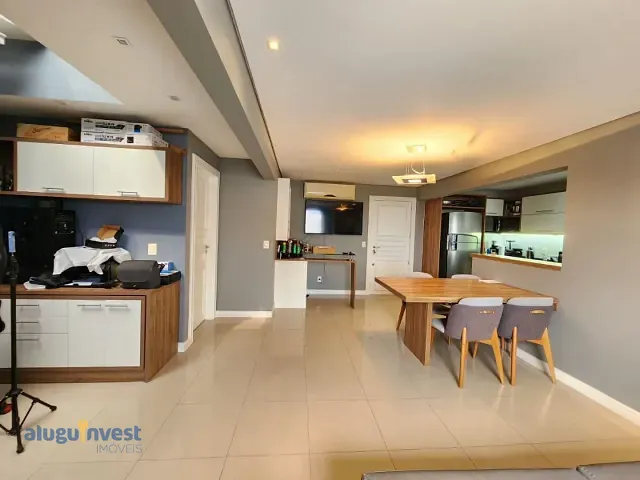 Cobertura / Penthouse 2 quartos e 1 banheiro, à venda, no bairro Estreito em Florianópolis