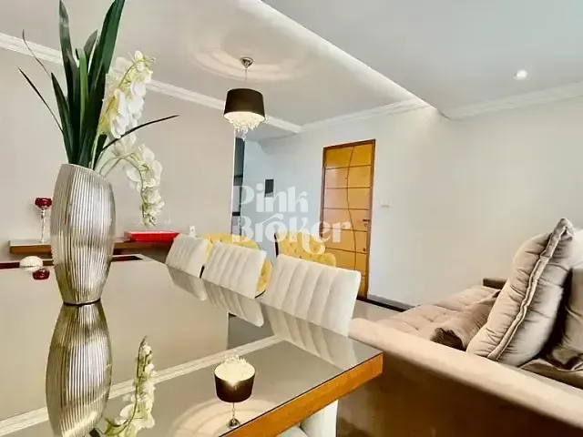 Cobertura / Penthouse com 180m² 3 quartos e 3 banheiros, à venda, no bairro Cabral em Contagem