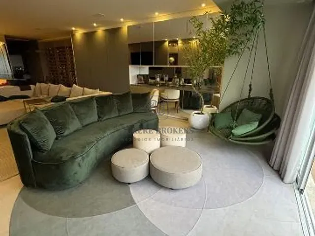 Cobertura / Penthouse 4 quartos e 5 banheiros, à venda ou para alugar, no bairro Cachoeira do Bom Jesus em Florianópolis
