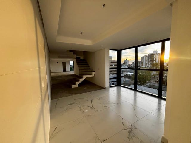 Cobertura / Penthouse 3 quartos e 3 banheiros, à venda, no bairro São Pedro em São José dos Pinhais