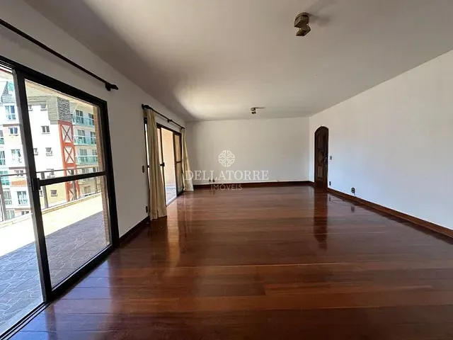 Cobertura / Penthouse 4 quartos e 4 banheiros, à venda, no bairro Agriões em Teresópolis
