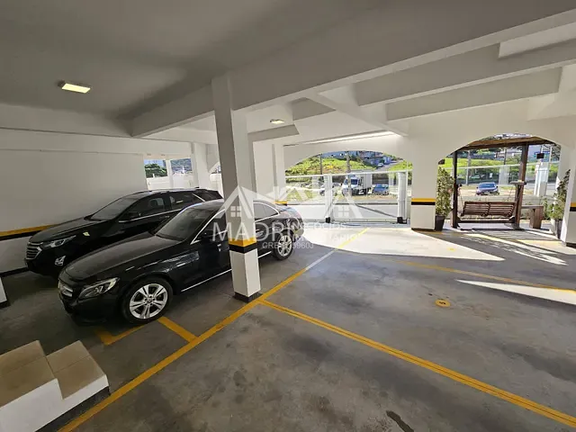 Cobertura / Penthouse com 252m² 4 quartos e 2 banheiros, à venda, no bairro Pagani em Palhoça