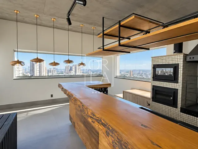 Cobertura / Penthouse 3 quartos e 3 banheiros, à venda, no bairro Jardim Goiás em Goiânia