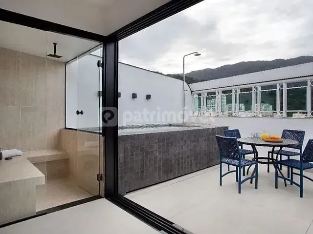 Cobertura / Penthouse com 141m² 2 quartos e 4 banheiros, à venda, no bairro Leblon em Rio de Janeiro