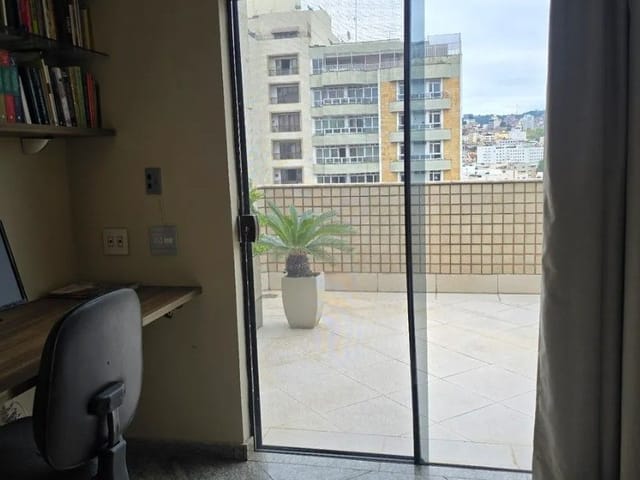 Cobertura / Penthouse 4 quartos e 4 banheiros, à venda, no bairro Bom Pastor em Juiz de Fora