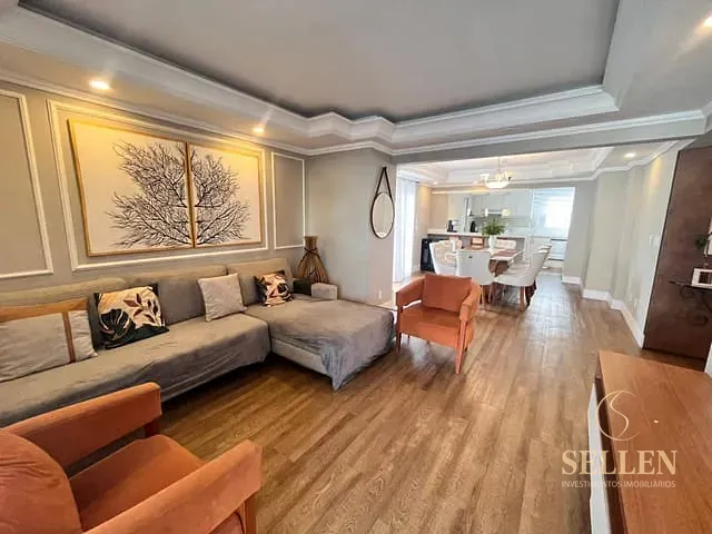 Cobertura / Penthouse 5 quartos e 7 banheiros, à venda, no bairro Centro em Balneário Camboriú