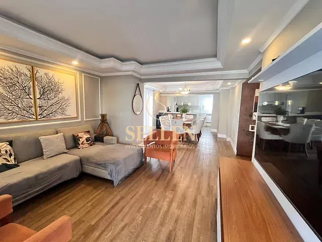 Cobertura / Penthouse 5 quartos e 7 banheiros, à venda, no bairro Centro em Balneário Camboriú