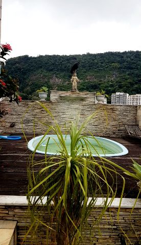 Cobertura / Penthouse com 500m² 4 quartos e 3 banheiros, à venda, no bairro Laranjeiras em Rio de Janeiro