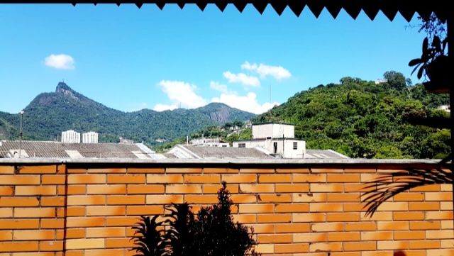 Cobertura / Penthouse com 500m² 4 quartos e 3 banheiros, à venda, no bairro Laranjeiras em Rio de Janeiro