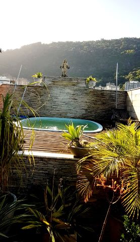 Cobertura / Penthouse com 500m² 4 quartos e 3 banheiros, à venda, no bairro Laranjeiras em Rio de Janeiro