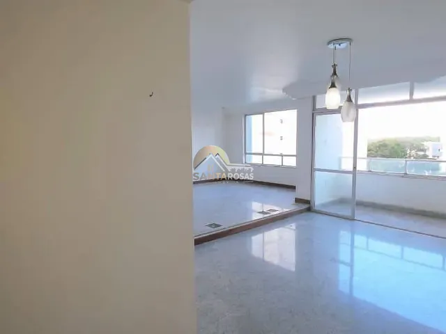 Apartamento 4 quartos e 3 banheiros, à venda, no bairro Candeal em Salvador