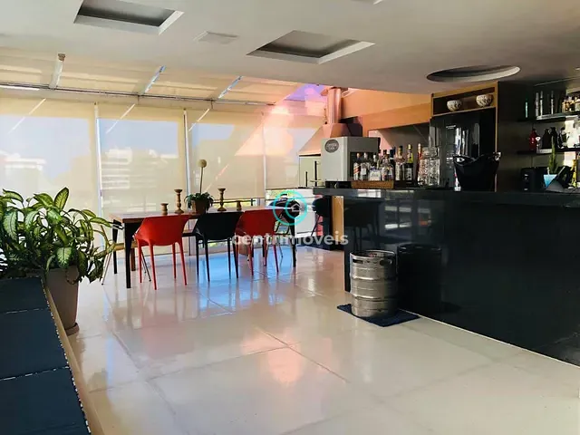 Cobertura / Penthouse com 366m² 5 quartos e 7 banheiros, à venda, no bairro Barra da Tijuca em Rio de Janeiro