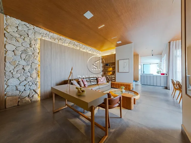 Cobertura / Penthouse com 85000m² 3 quartos e 5 banheiros, à venda, no bairro Norte (Águas Claras) em Brasília