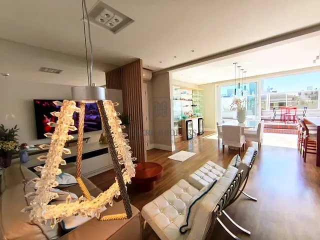 Cobertura / Penthouse com 268m² 3 quartos e 2 banheiros, à venda, no bairro Jurerê em Florianópolis