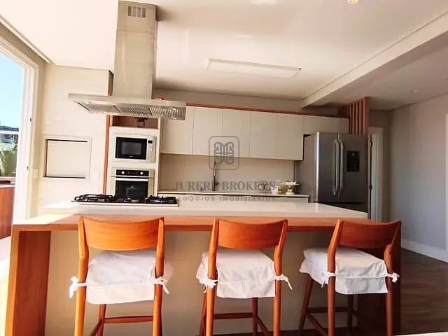 Cobertura / Penthouse com 268m² 3 quartos e 2 banheiros, à venda, no bairro Jurerê em Florianópolis
