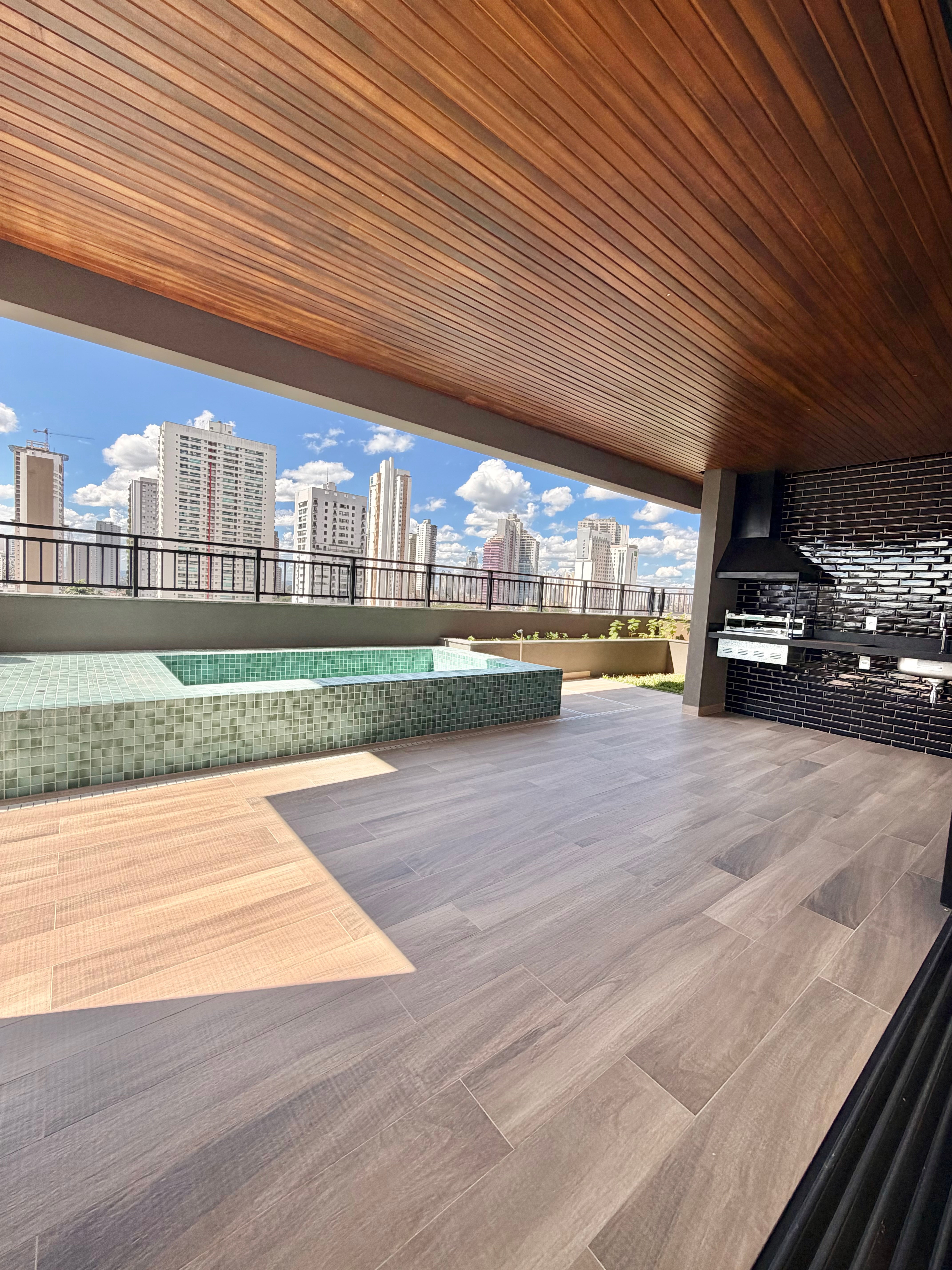Penthouse à venda com 236 m², 3 suítes, Setor Bueno, Goiânia, GO