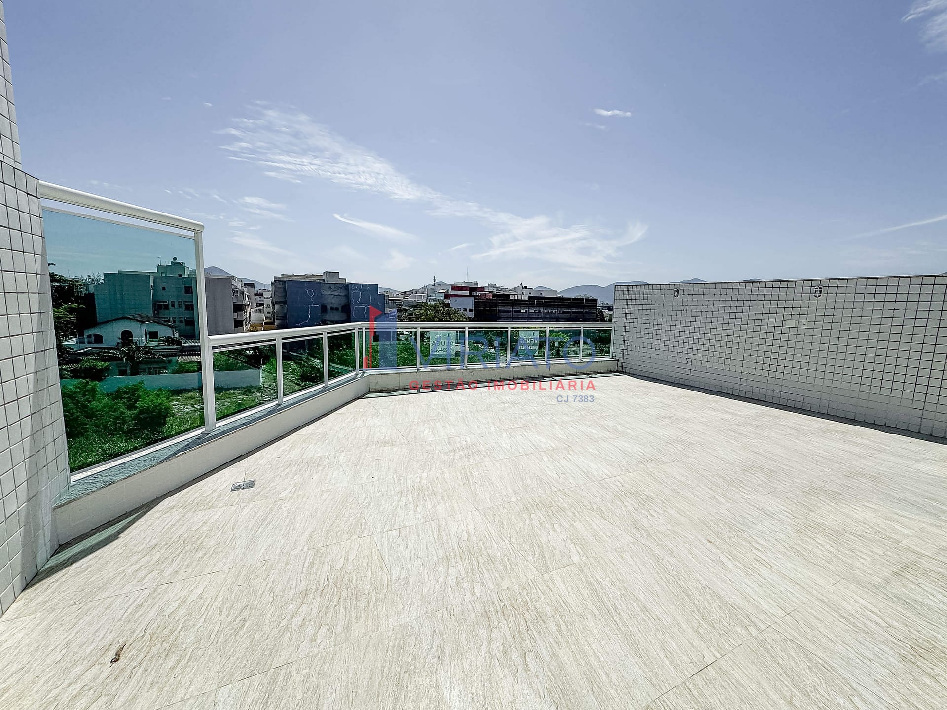 Cobertura, 3 quartos, 189 m² - Foto 2