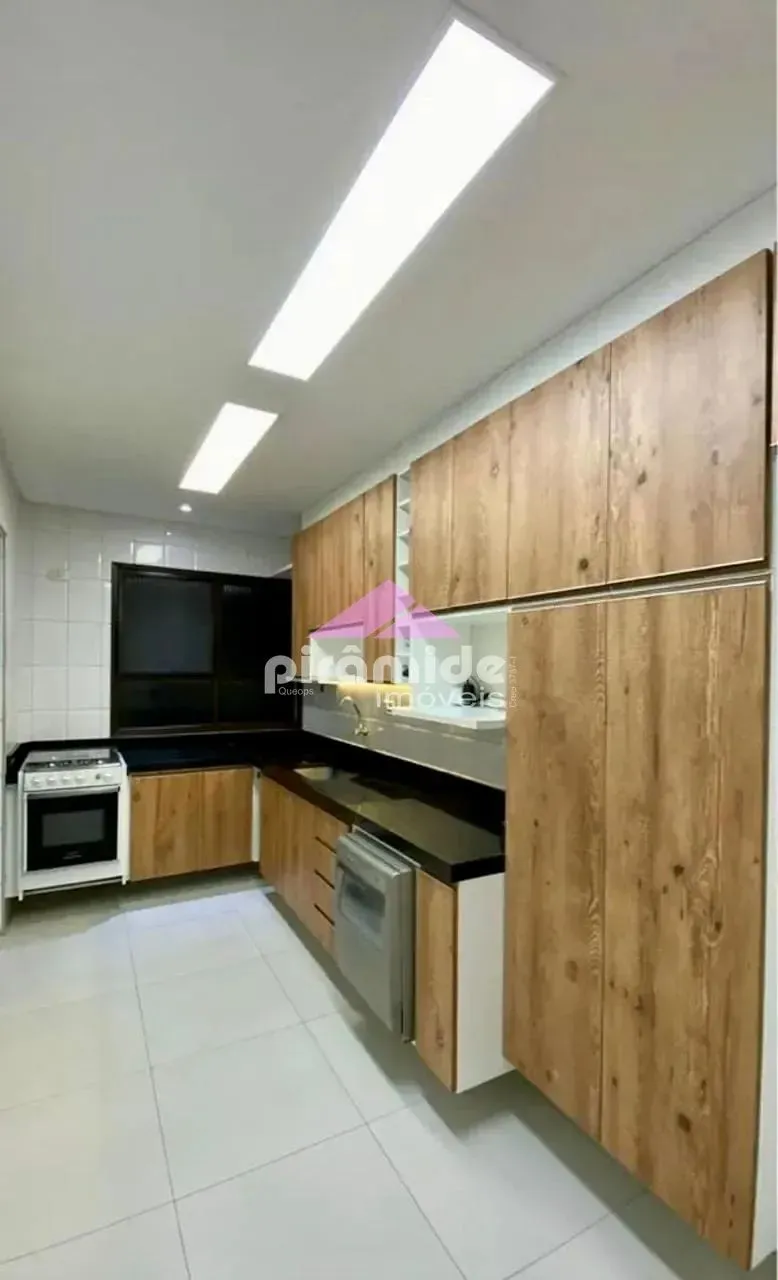 Cobertura, 3 quartos, 182 m² - Foto 4