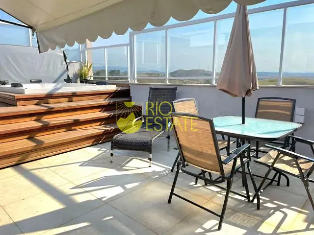 Cobertura / Penthouse com 332m² 3 quartos e 3 banheiros, à venda, no bairro Jardim Amália em Volta Redonda