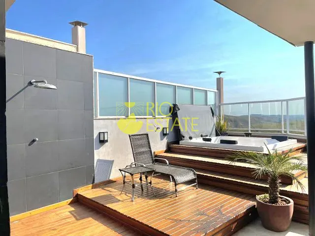 Cobertura / Penthouse com 332m² 3 quartos e 3 banheiros, à venda, no bairro Jardim Amália em Volta Redonda