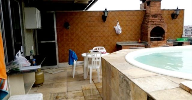 Cobertura / Penthouse com 245m² 4 quartos e 4 banheiros, à venda, no bairro Praça Seca em Rio de Janeiro