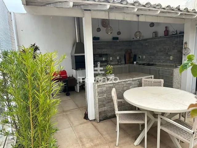 Cobertura / Penthouse com 264m² 3 quartos e 3 banheiros, à venda, no bairro Jardim Amália em Volta Redonda
