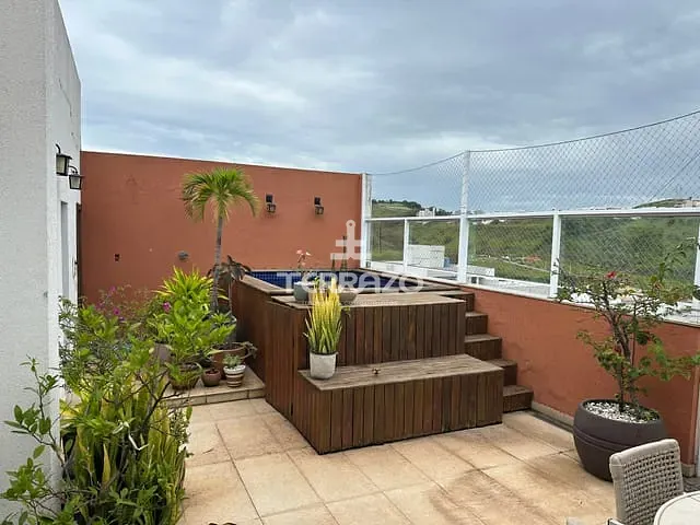 Cobertura / Penthouse com 264m² 3 quartos e 3 banheiros, à venda, no bairro Jardim Amália em Volta Redonda