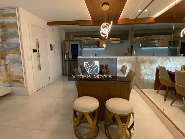 Cobertura / Penthouse com 233m² 3 quartos e 5 banheiros, à venda, no bairro Praia do Canto em Vitória
