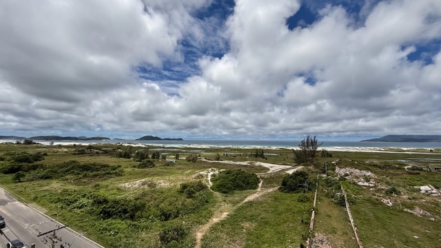 Cobertura / Penthouse 4 quartos e 4 banheiros, à venda, no bairro Braga em Cabo Frio