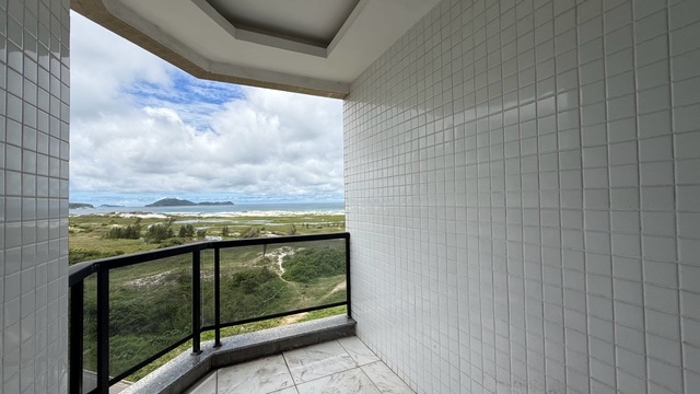 Cobertura / Penthouse 4 quartos e 4 banheiros, à venda, no bairro Braga em Cabo Frio