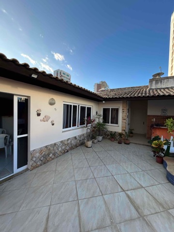 Cobertura / Penthouse com 250m² 4 quartos e 6 banheiros, à venda, no bairro Parque Tamandaré em Campos dos Goytacazes