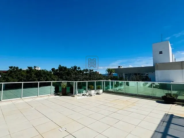 Cobertura / Penthouse com 262m² 3 quartos e 3 banheiros, à venda, no bairro Jurerê em Florianópolis