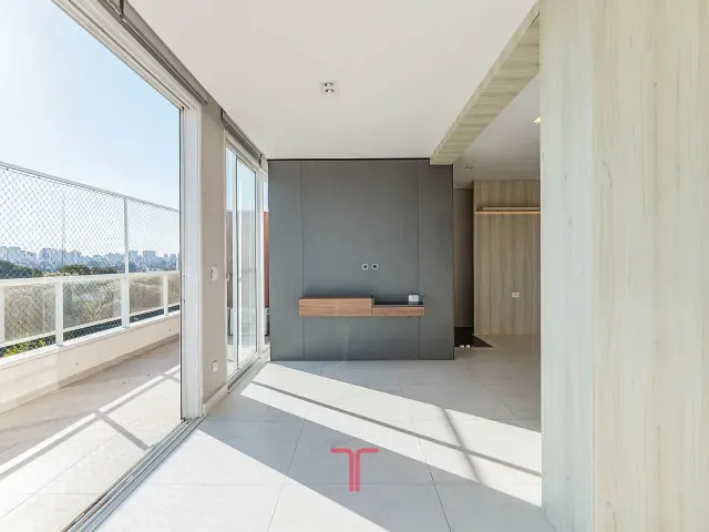 Cobertura / Penthouse com 142m² 3 quartos e 3 banheiros, à venda, no bairro Hugo Lange em Curitiba