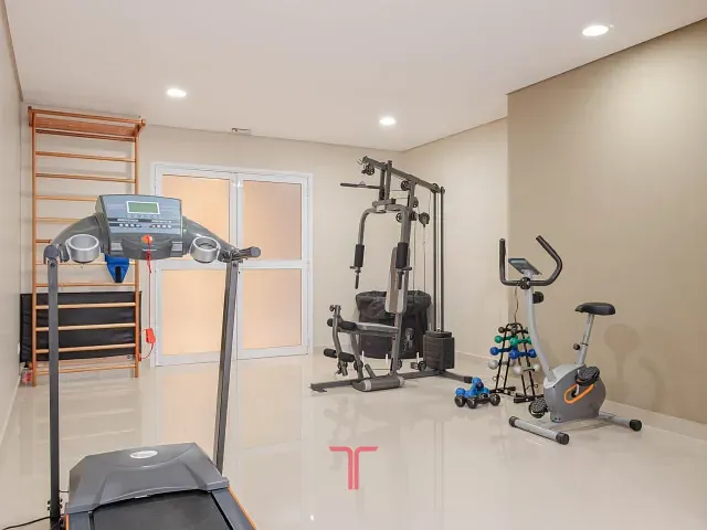 Cobertura / Penthouse com 142m² 3 quartos e 3 banheiros, à venda, no bairro Hugo Lange em Curitiba