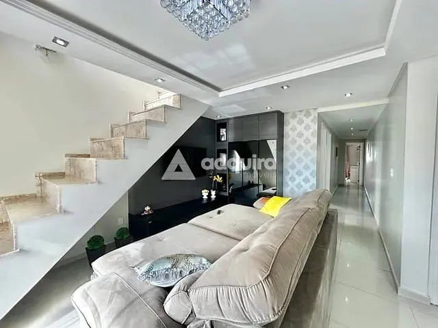 Cobertura / Penthouse com 250m² 3 quartos e 3 banheiros, à venda, no bairro Orfãs em Ponta Grossa